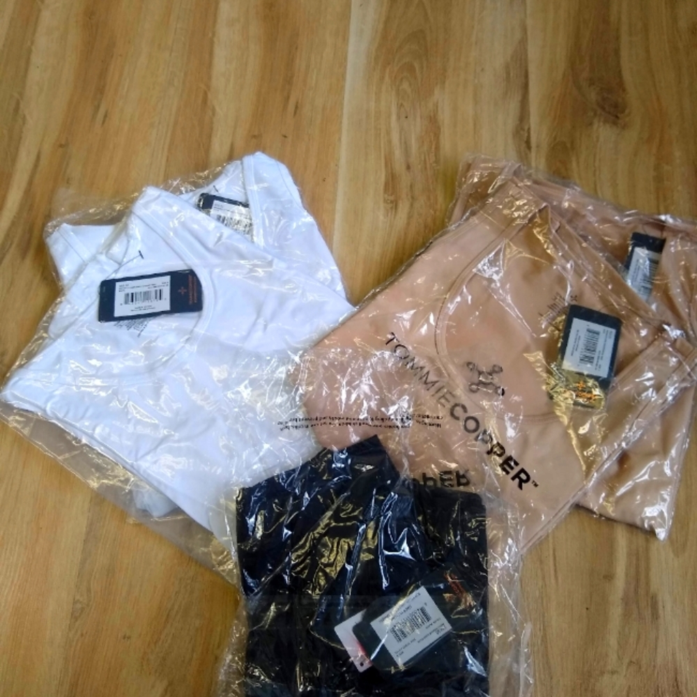 Tommie copper athletic wear